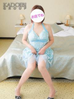 すらりと伸びた美脚姫